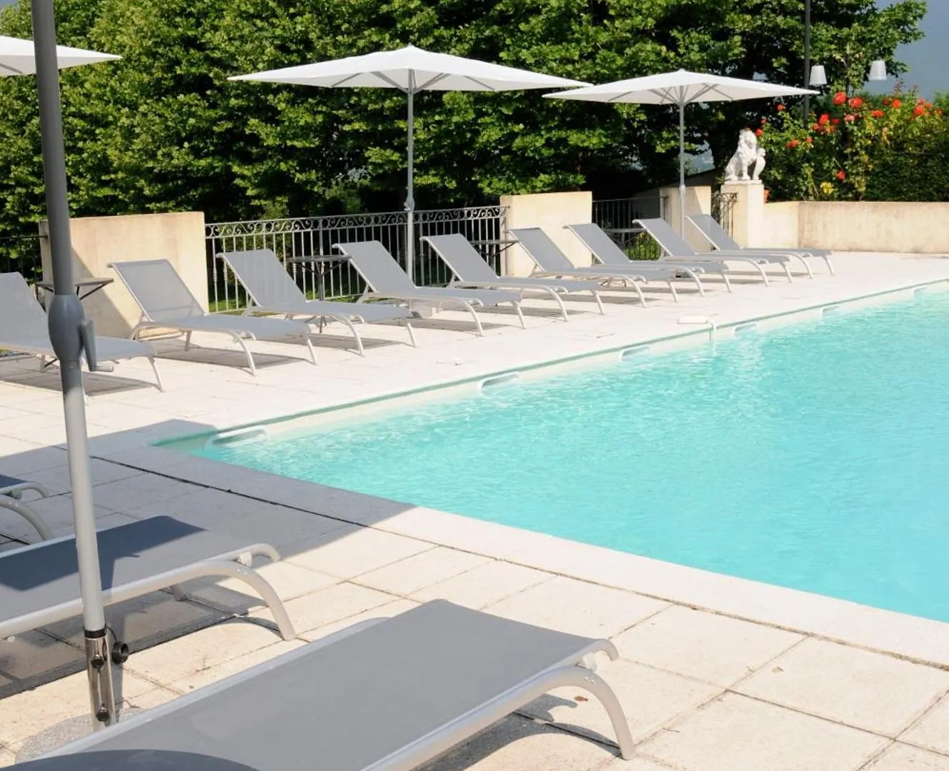 Chateau De Candie Chambéry 4*,